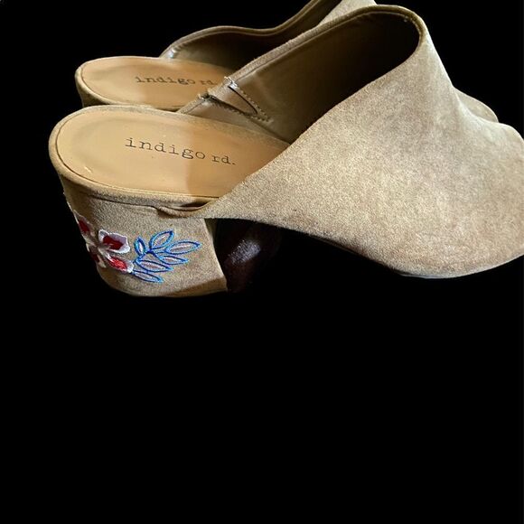 𝅺indigo Rd. Slip On Sandals Great Condition. - Picture 4 of 7